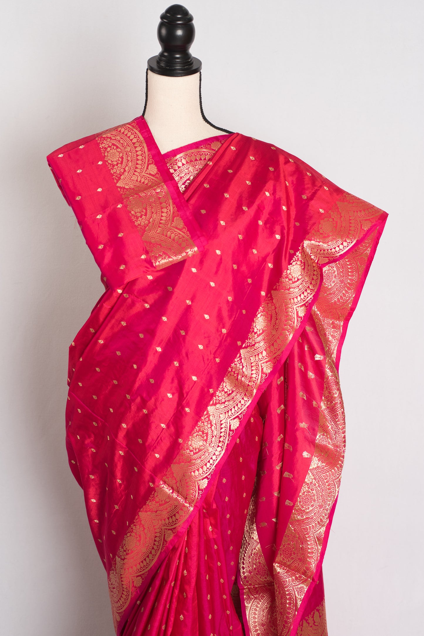 Gulzar : Rosy Pink Lightweight Banarasi Silk Saree image 3