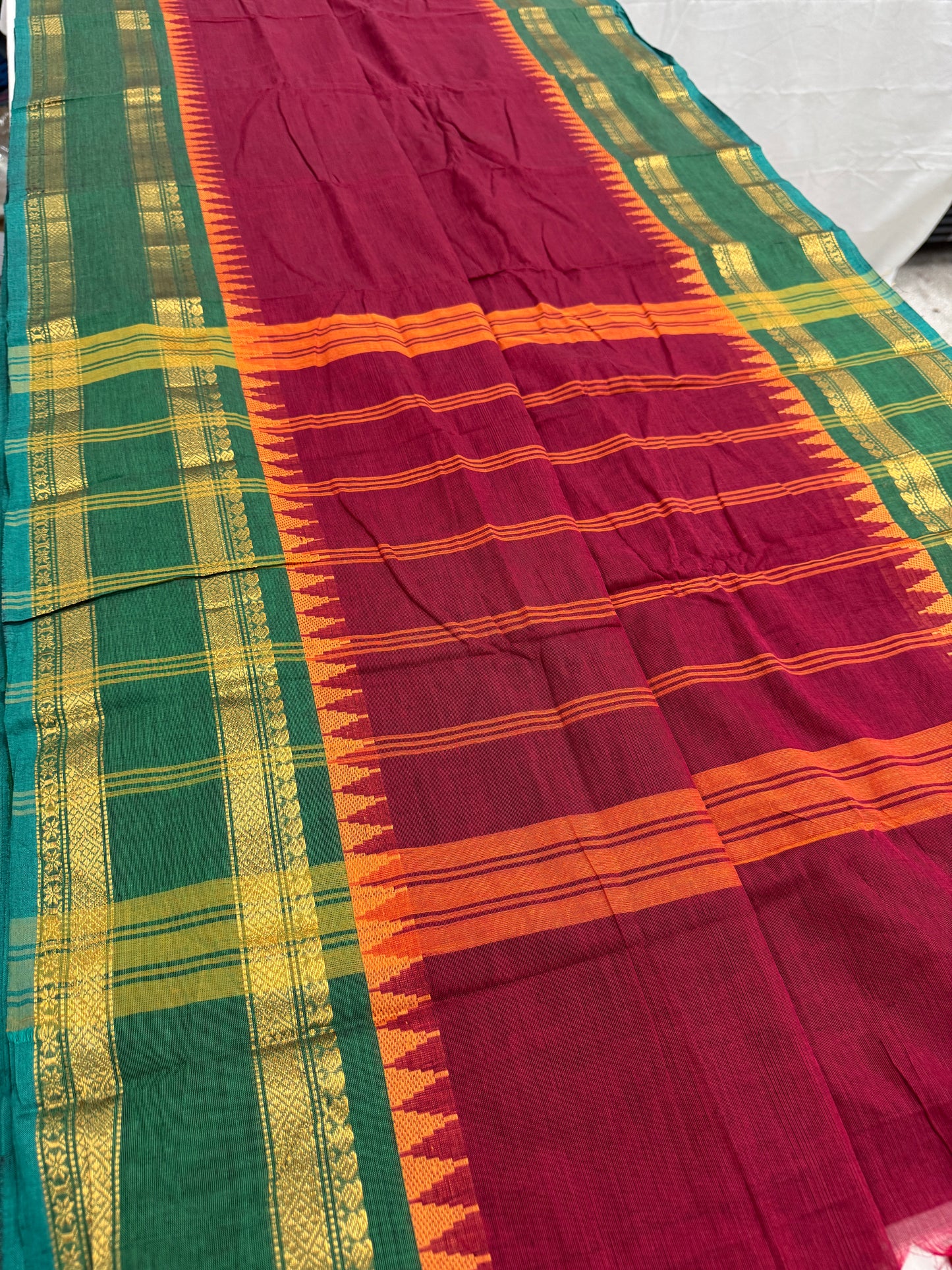 Kaveri : Magenta Kanchi Cotton Saree - Handwoven South Indian Elegance image 2