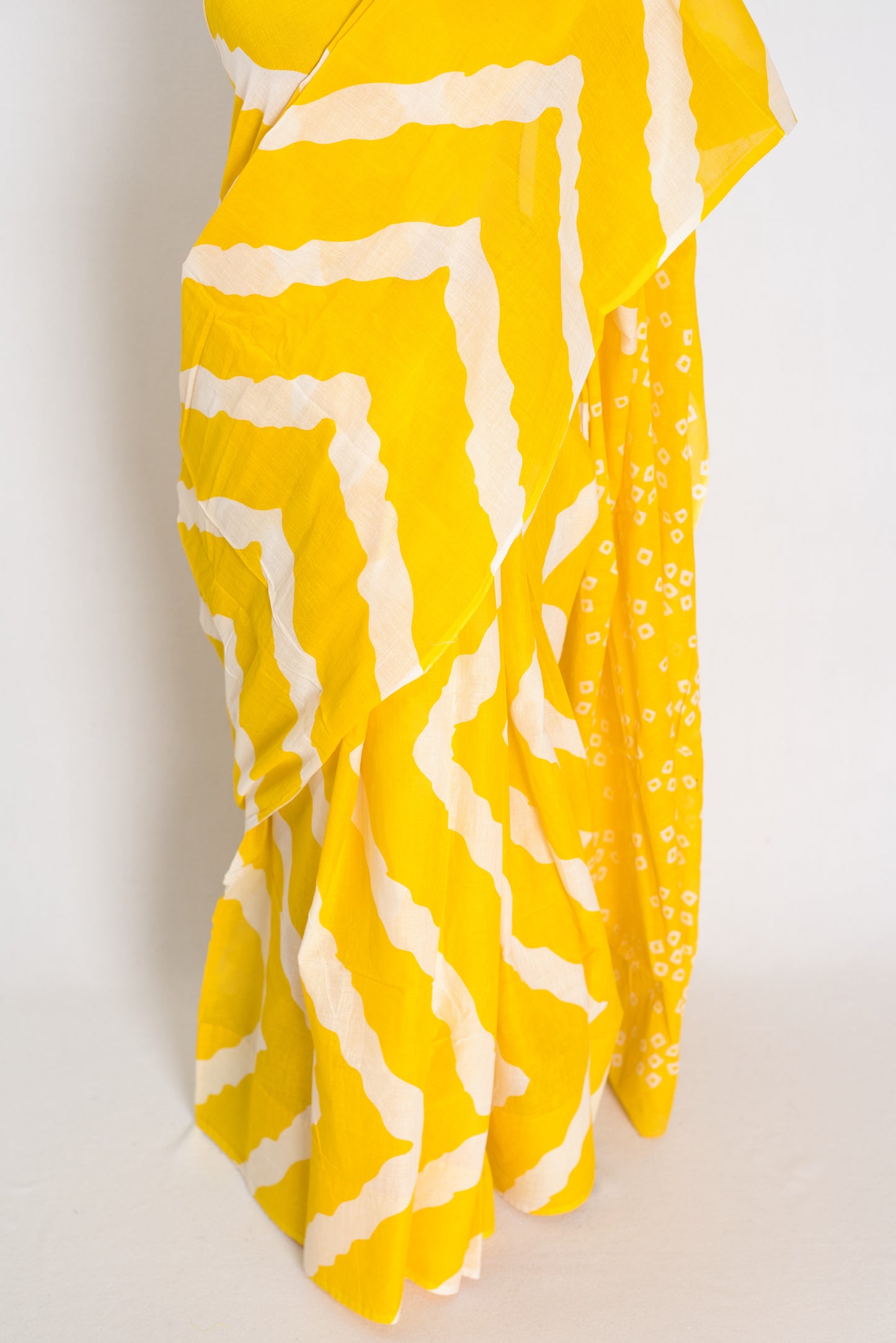 Shalini: Bright Yellow & White Contemporary Bengal Soft Mulmul Cotton Saree image 6