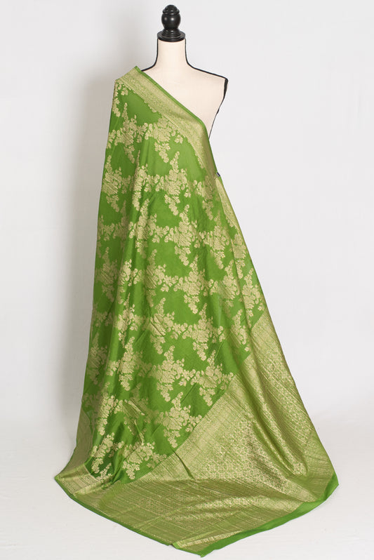 Rashmi: Green & Gold Semi Crepe Georgette Banarasi Saree image 1