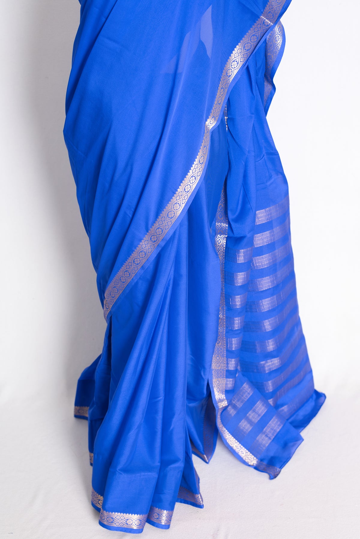 Girija: Royal Blue and Gold Semi Mysore Silk Saree image 6