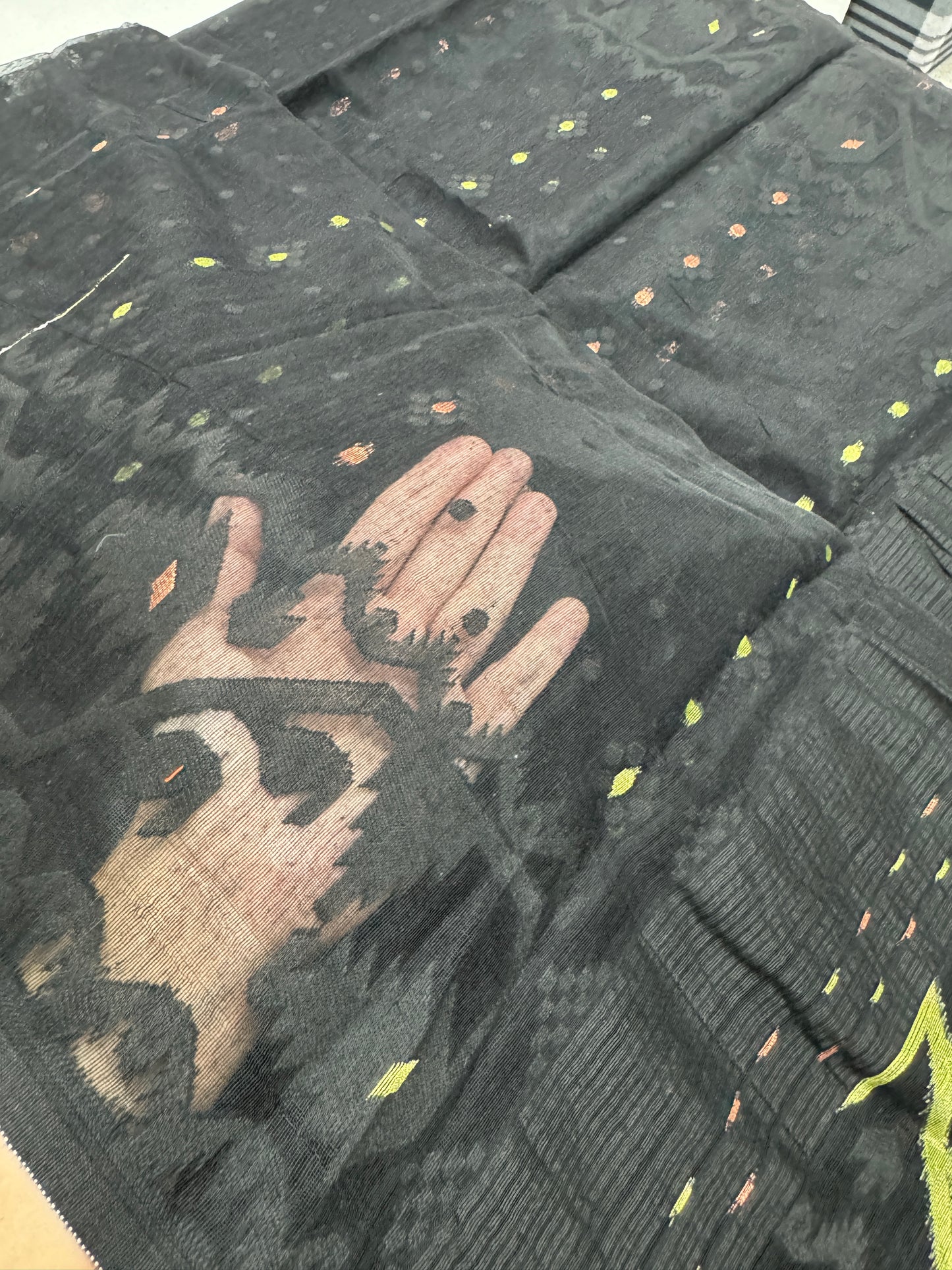 Chandrika : Black Blended Soft Cotton Jamdani Saree image 3