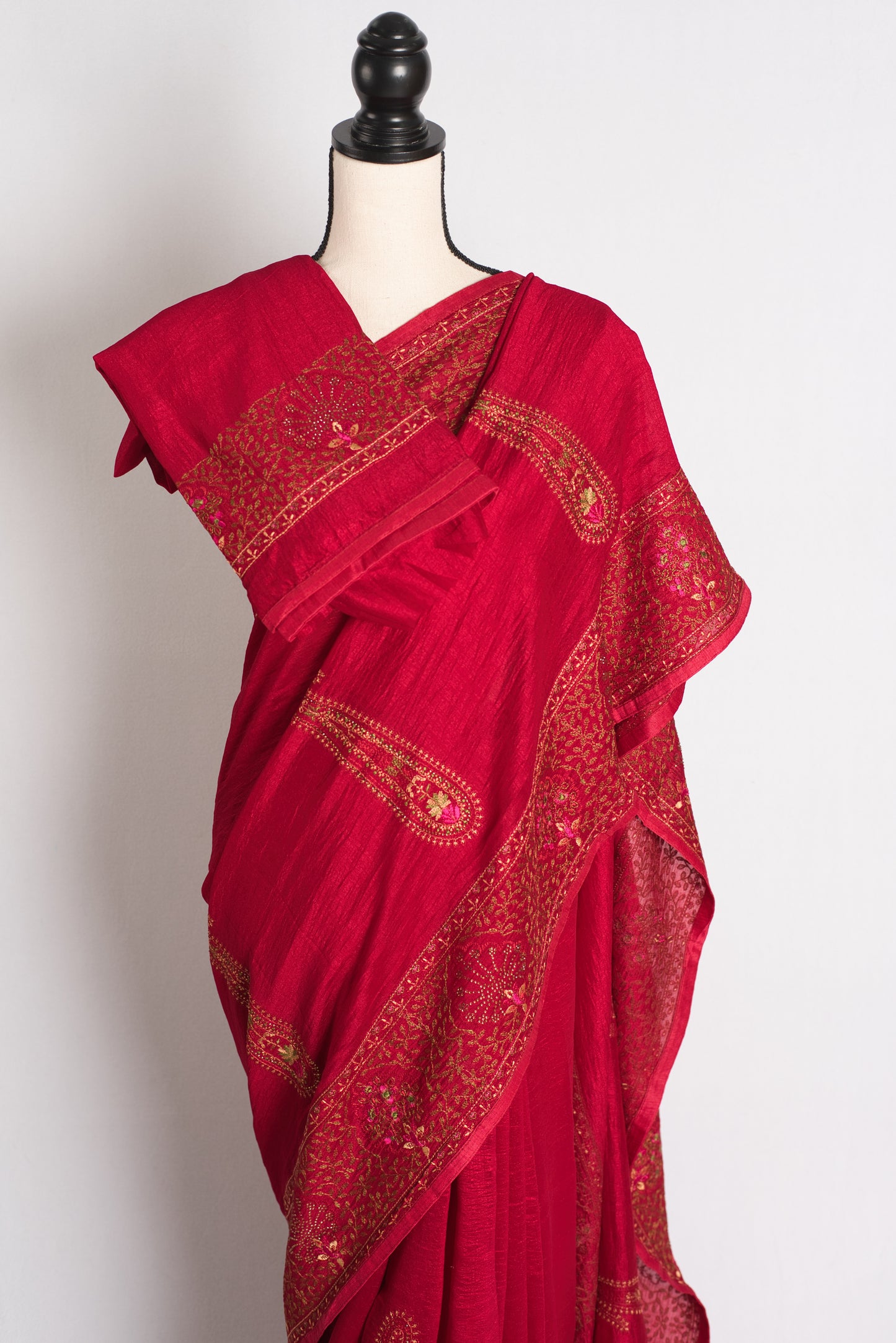 Raktima - Lightweight Kashmiri Embroidery Saree in Red image 2