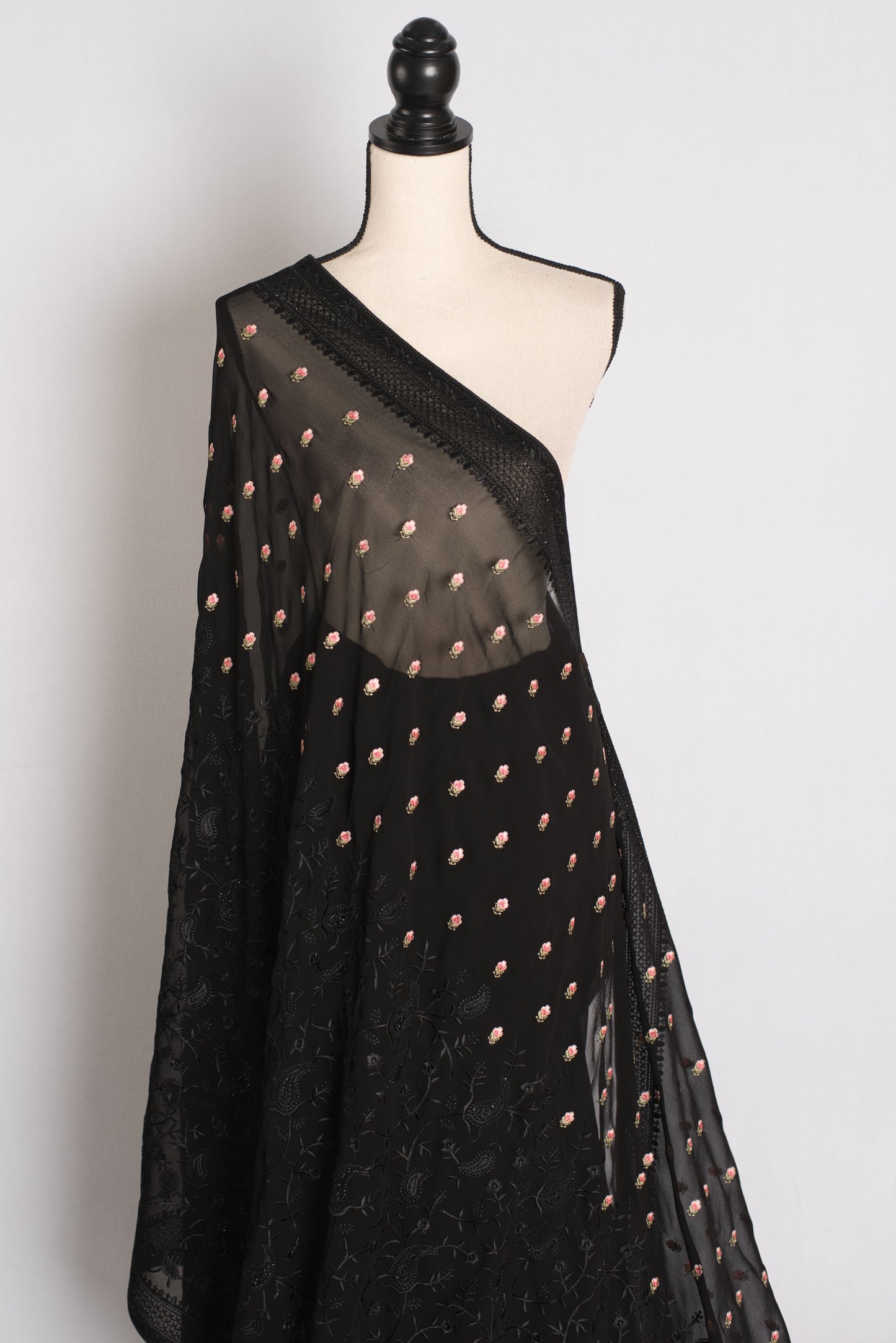 Zehra - Black Kashmiri Georgette Embroidered Saree image 4