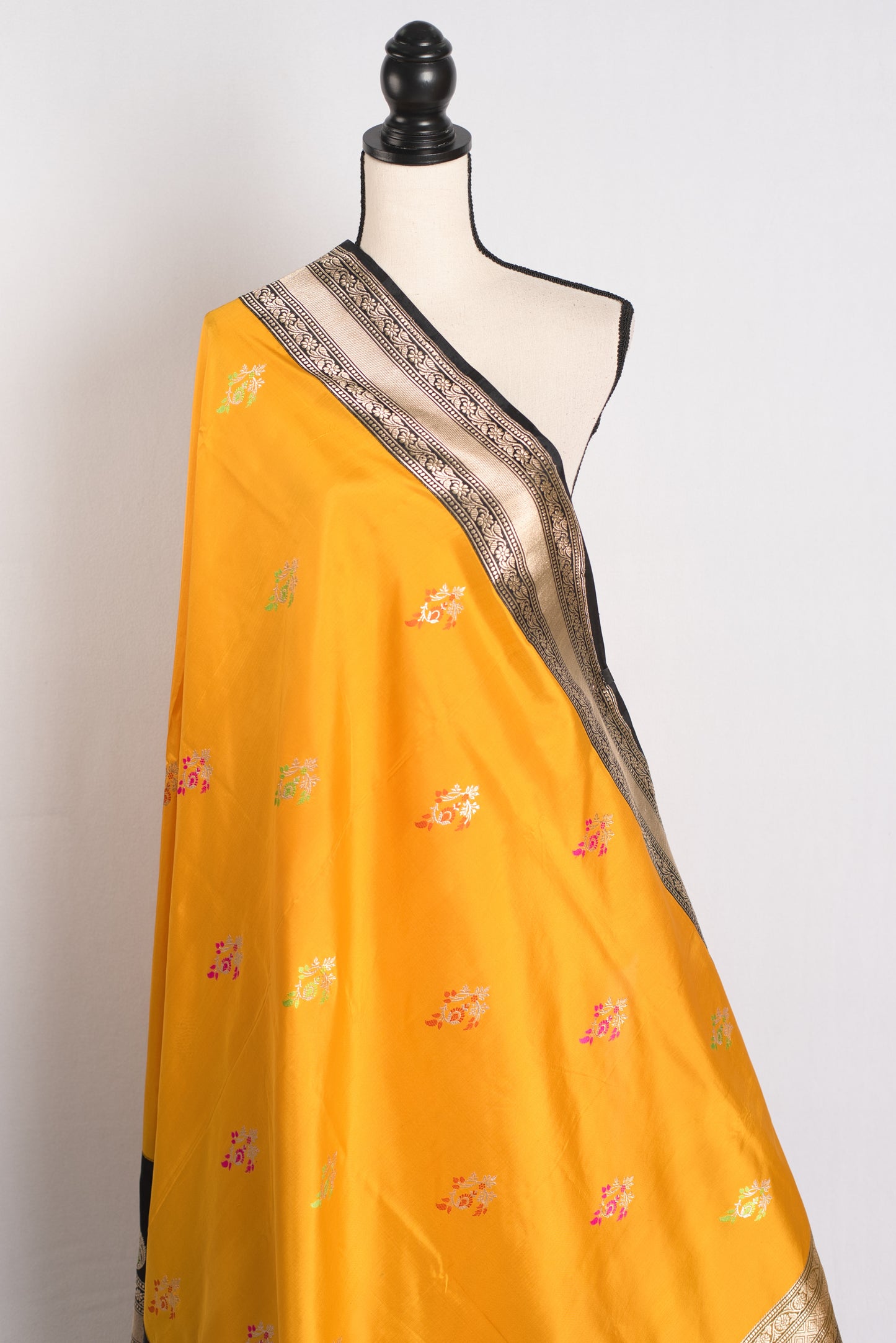 Silk Mark Certified Minakari Banarasi Saree - Wedding Collection image 4