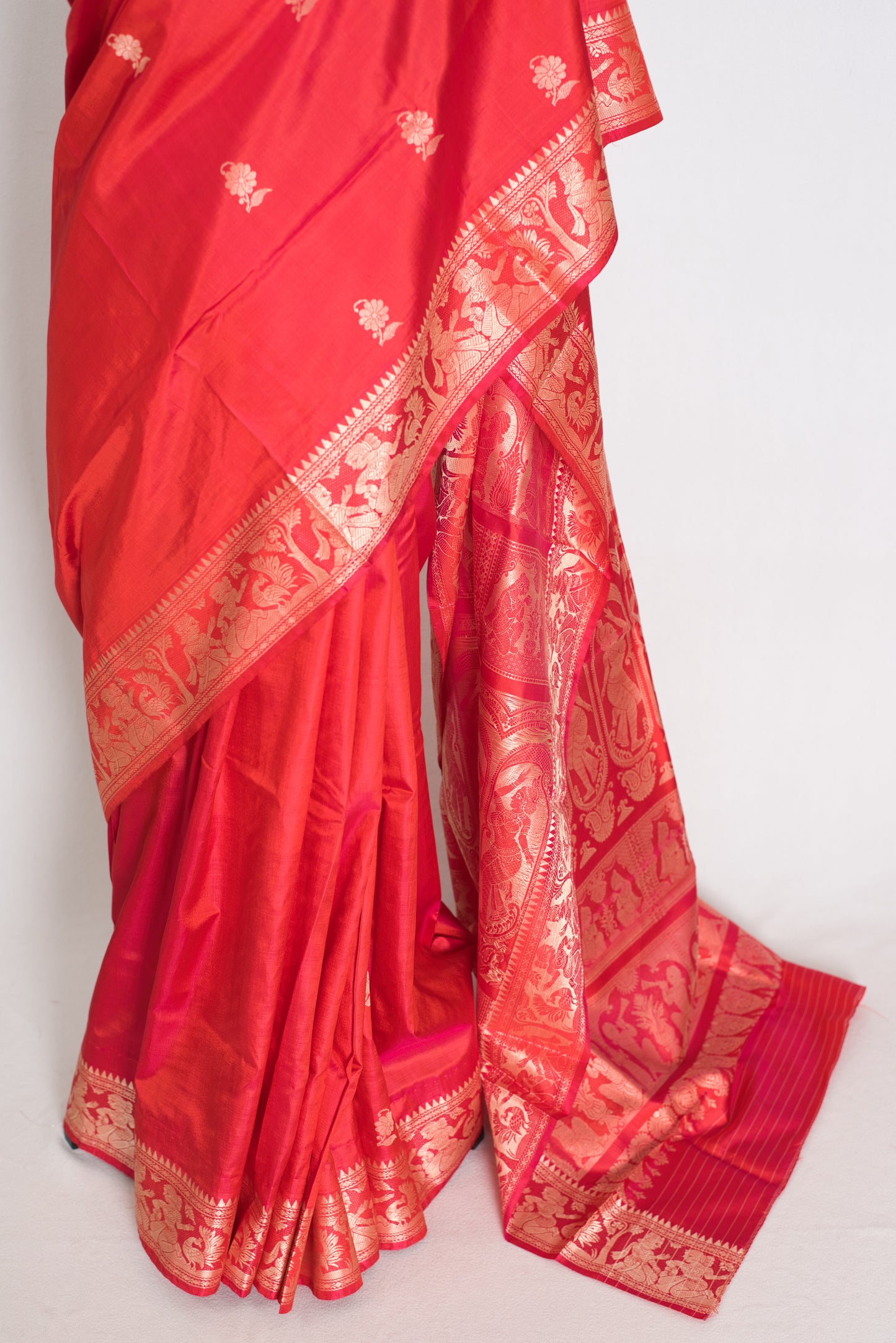 Supriya | Orange Red and Cream Handwoven Baluchari Pure Silk Saree image 6