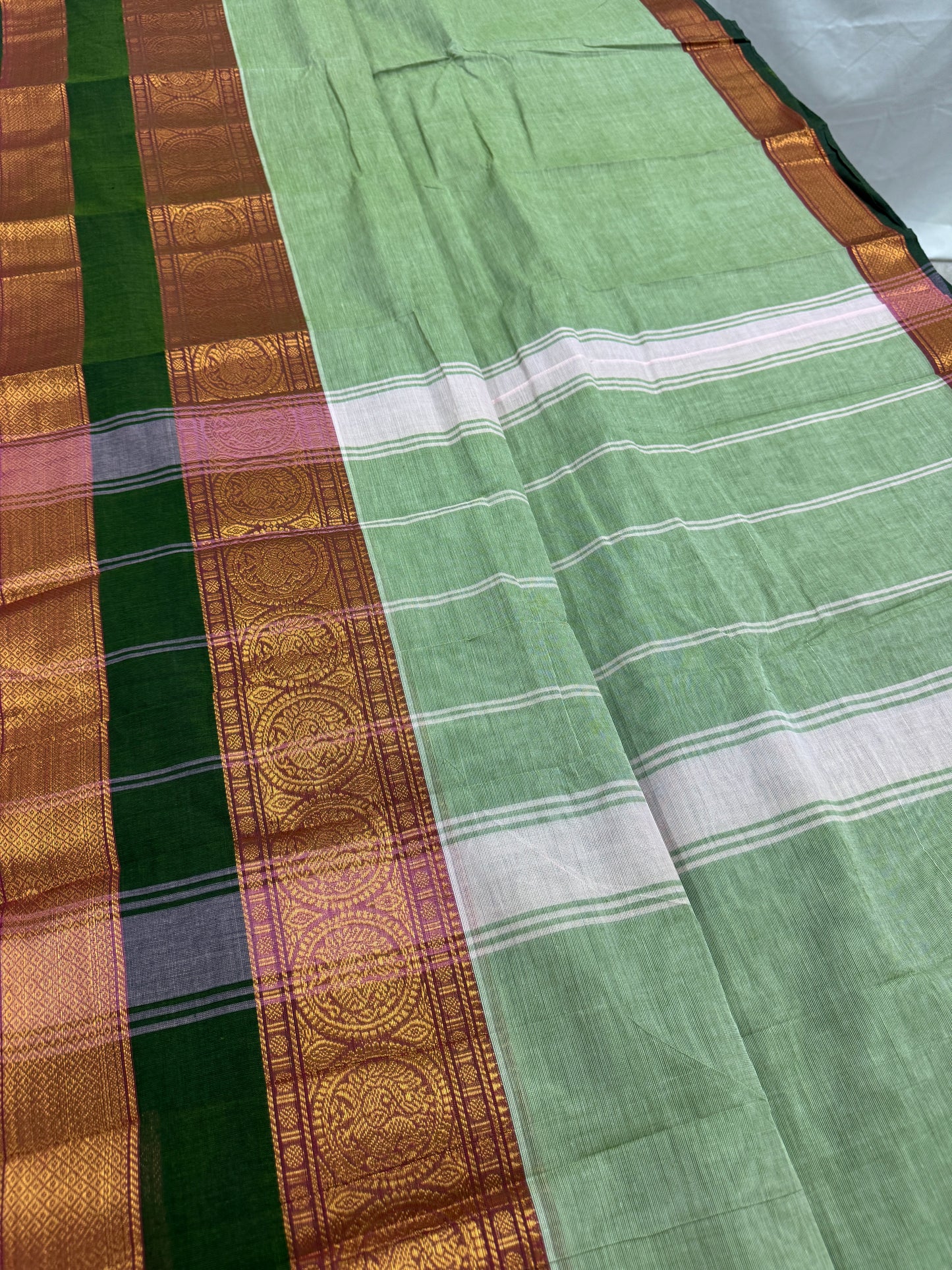 Girija : Handwoven Kanchi Cotton Saree in Mint Green with Green image 3