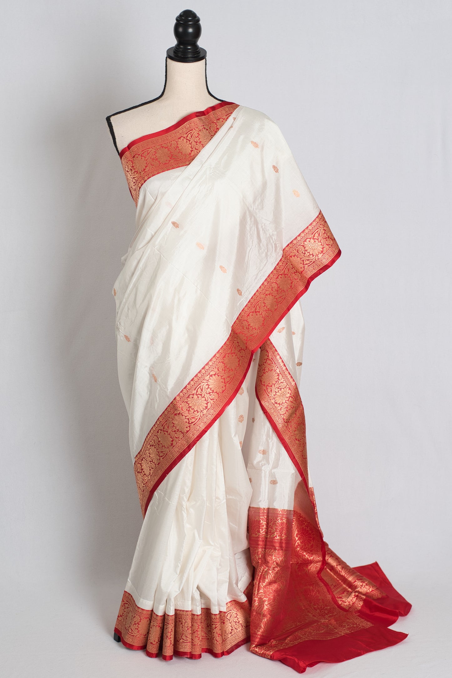 Annapurna : Silk Mark Certified White and Red Banarasi Silk Saree image 0