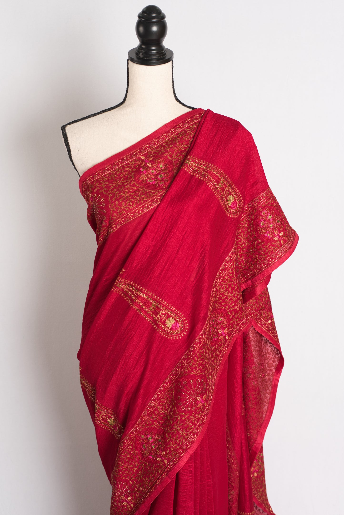 Raktima - Lightweight Kashmiri Embroidery Saree in Red image 5