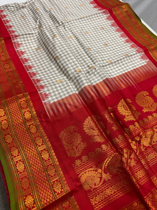 Kavya : Silk Mark Certified Micro Checks Kanji Gadwal Silk Saree image 0