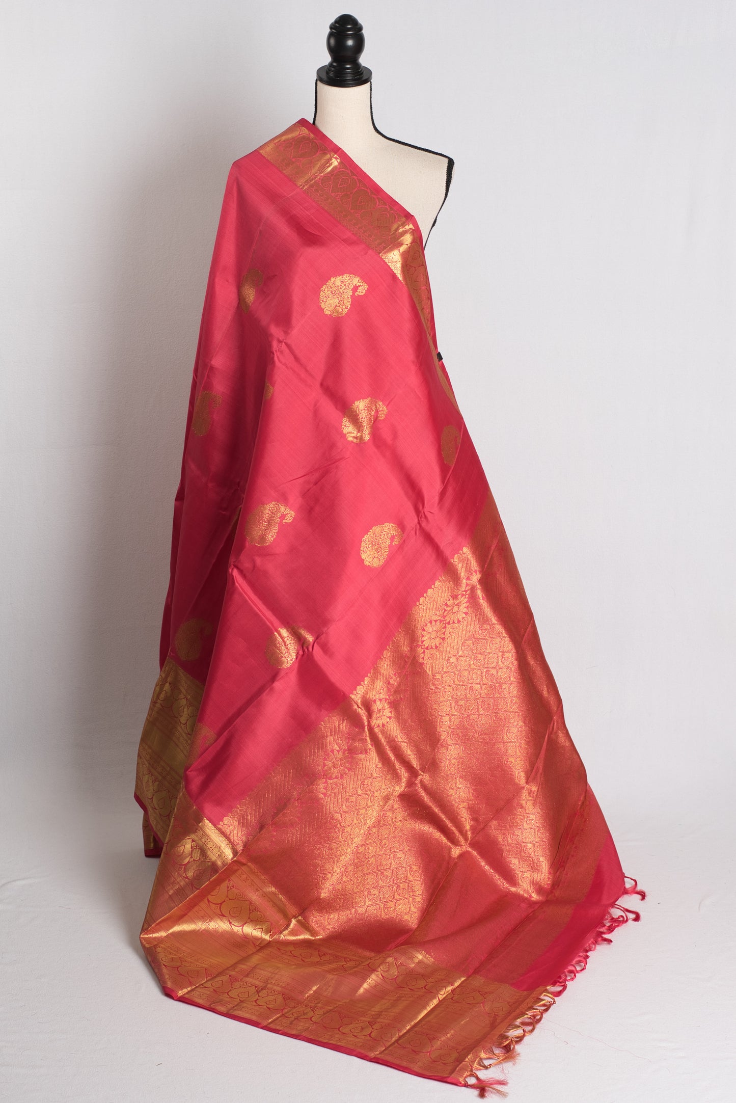 Petal Pink : Silk Mark Certified Handwoven Kanjivaram Silk Saree image 1