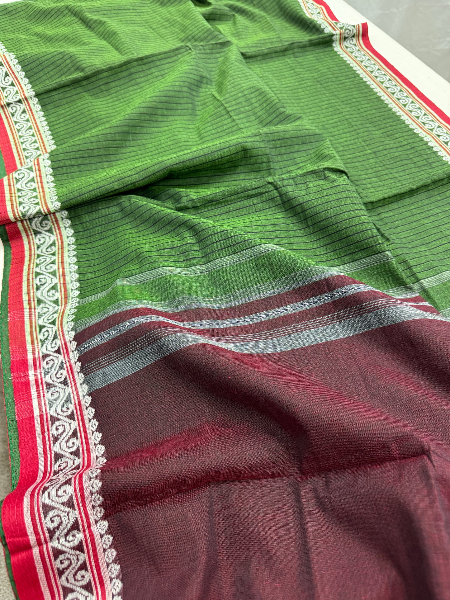 Forest Poise : Green Bengal Soft Cotton Dhanekhali Saree image 2