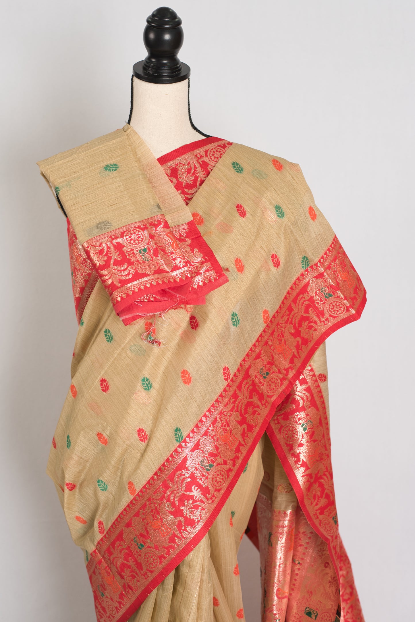Mritika: Budget Friendly Blended Cotton Baluchari Saree in Beige and Red image 2