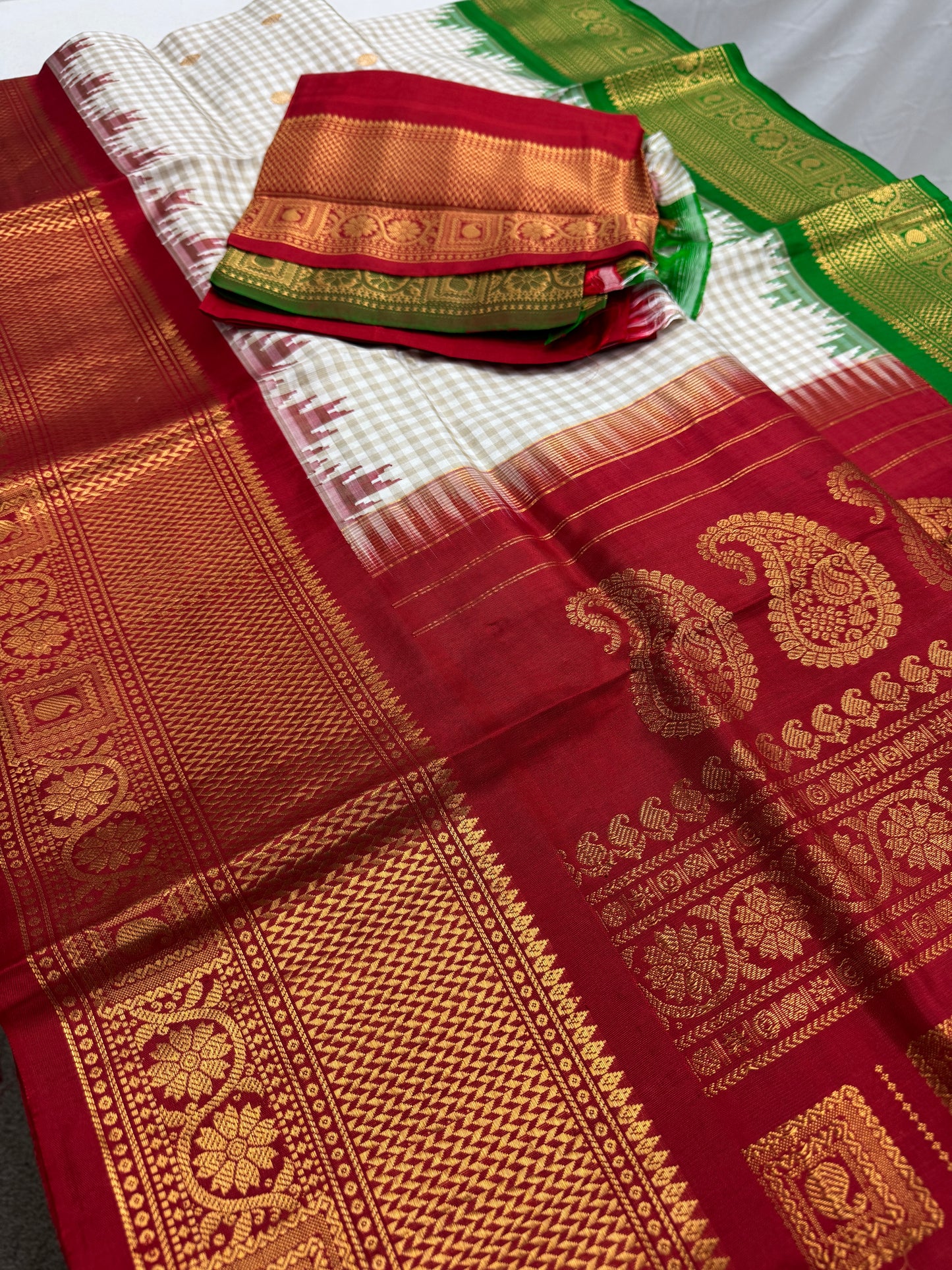 Rajashri : Silk Mark Certified Maharani Ganga Jamuna Kanji Gadwal Silk Saree image 1