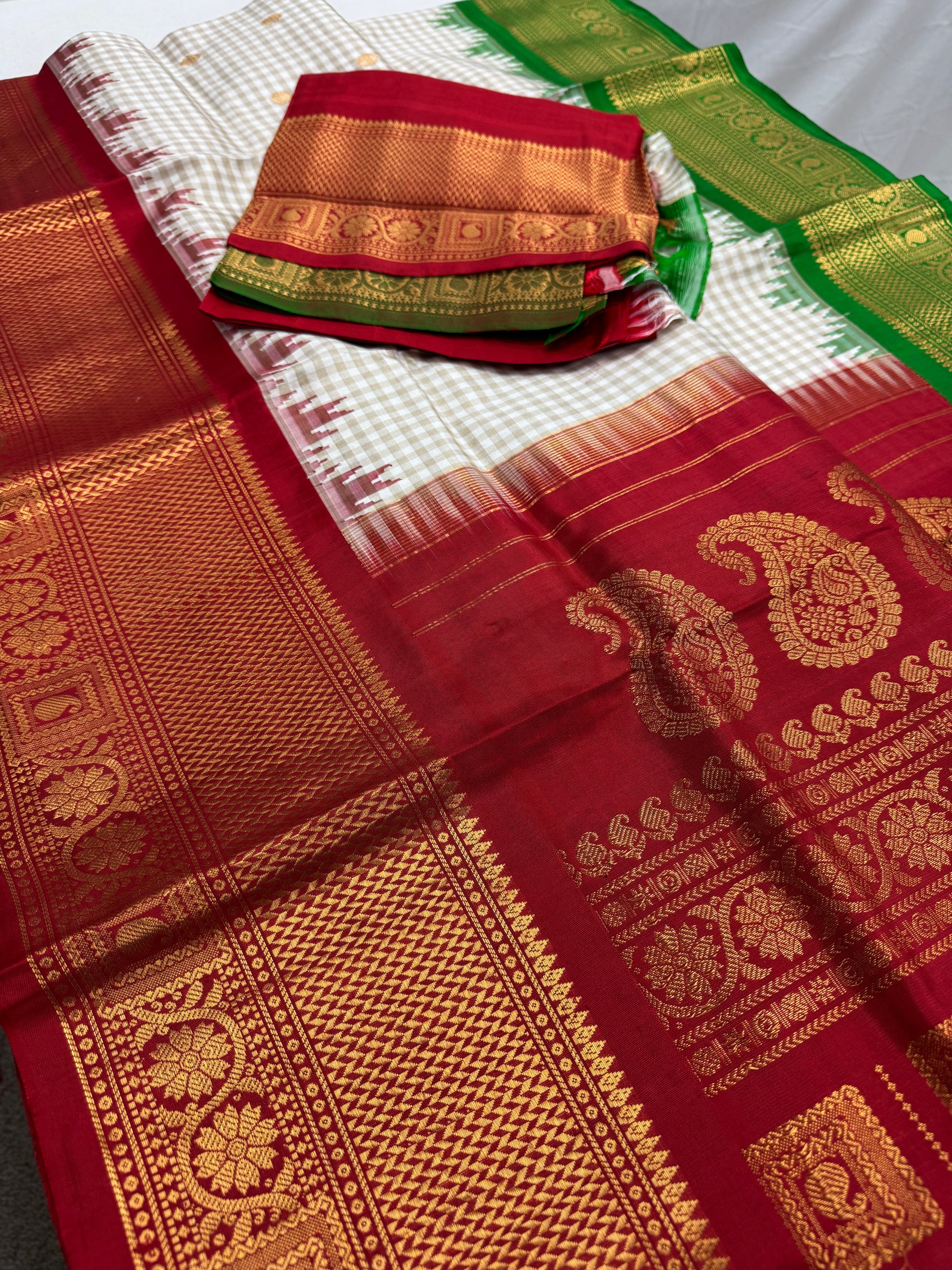 Rajashri : Silk Mark Certified Maharani Ganga Jamuna Kanji Gadwal Silk Saree image 1