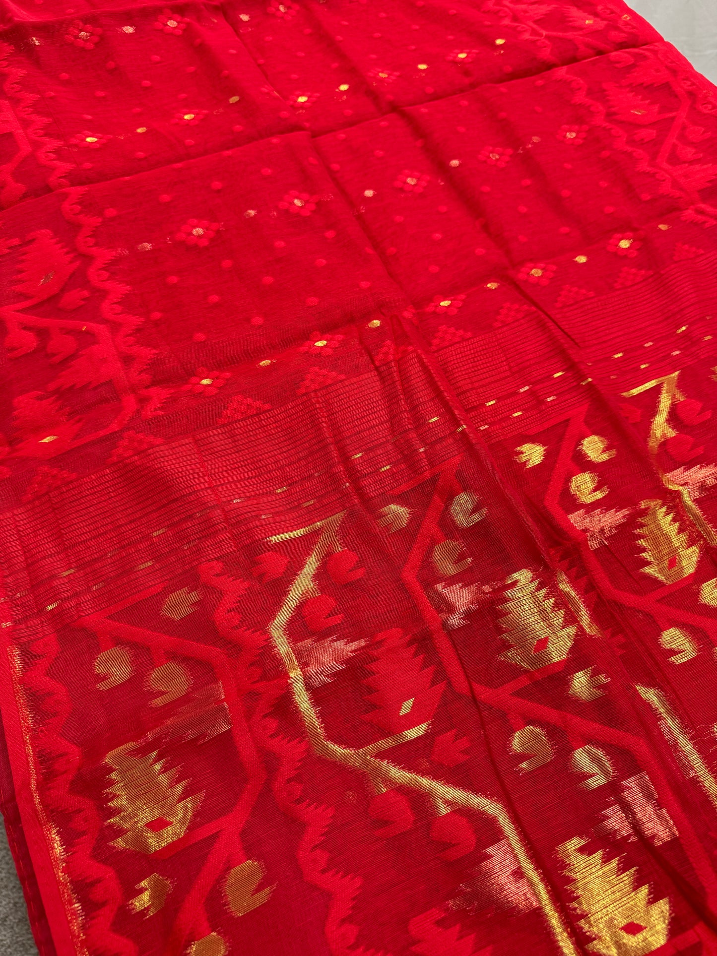 Rupajana : Red Blended Soft Cotton Jamdani Saree image 2