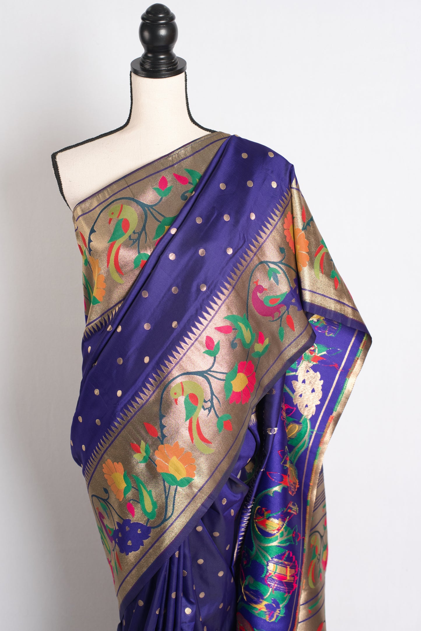 Blended Silk Purple Paithani Saree with Matte Golden Border.
