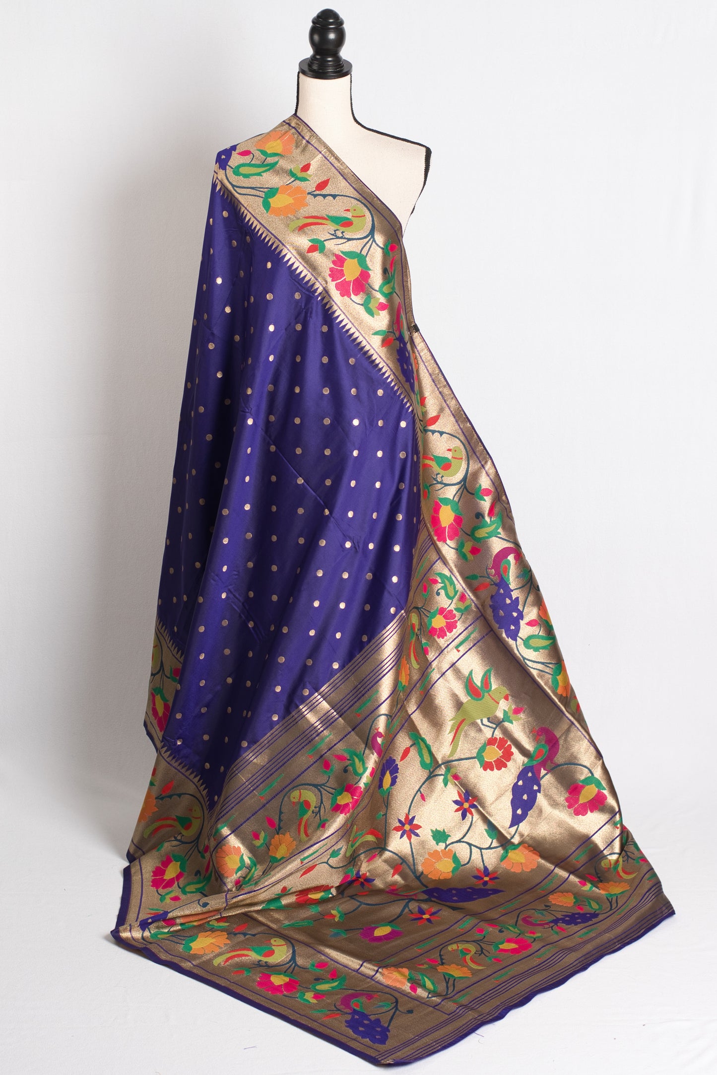 Blended Silk Purple Paithani Saree with Matte Golden Border.