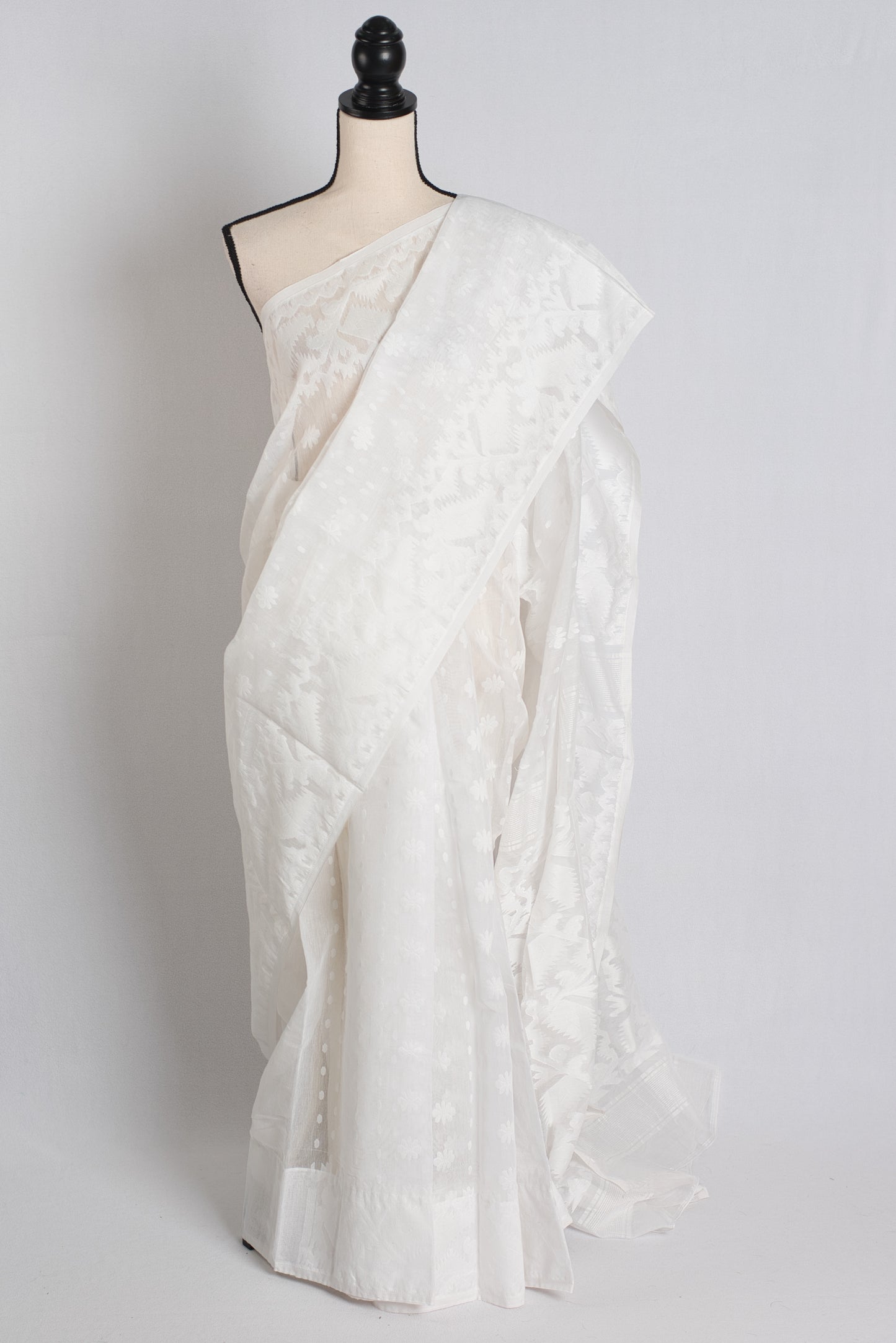 Soft Jamdani Saree in White - Bengali Saree Collection.