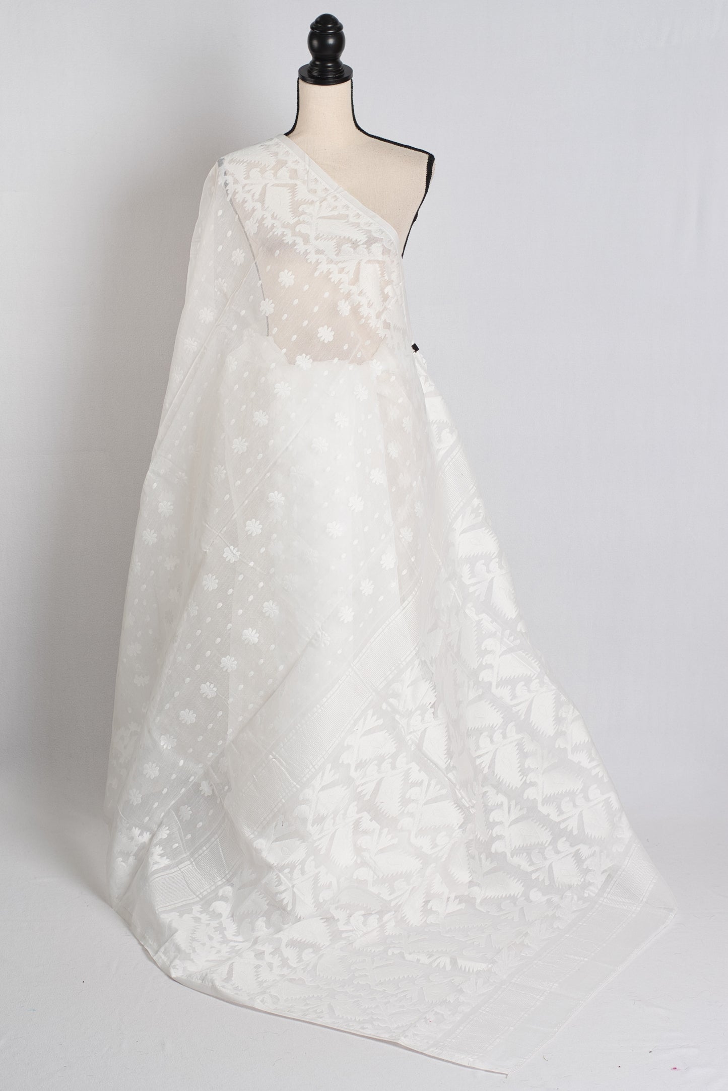 Soft Jamdani Saree in White - Bengali Saree Collection.