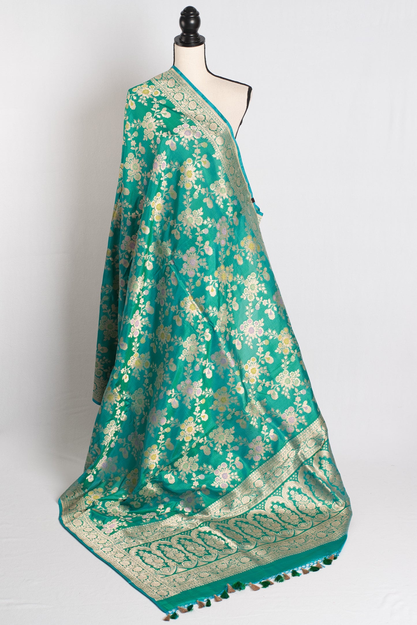 Premium Quality Minakari Banarasi Saree with 40 Size Stitched Blouse.