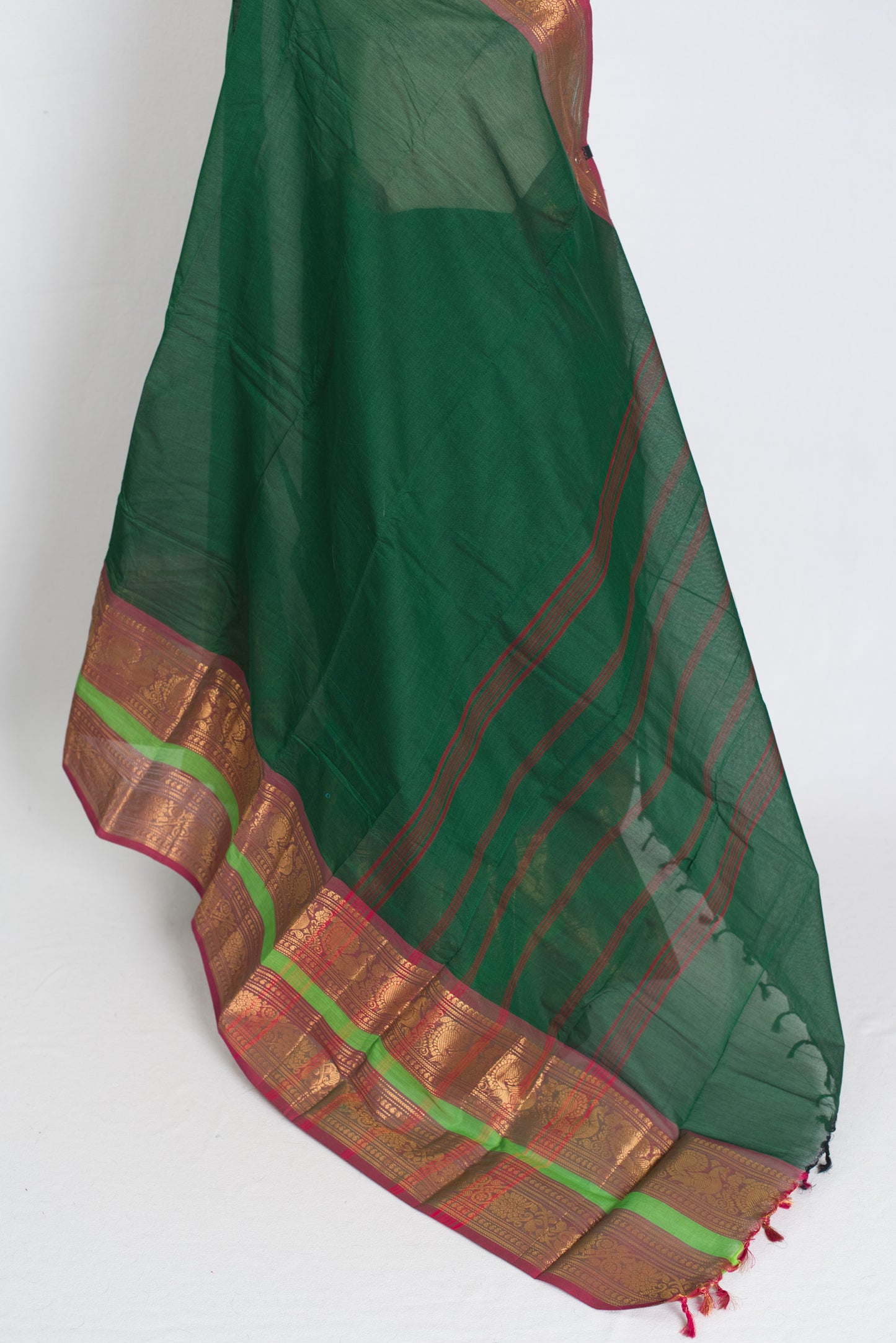Leela : Bottle Green Kanchi Cotton Saree - Handwoven South Indian Elegance