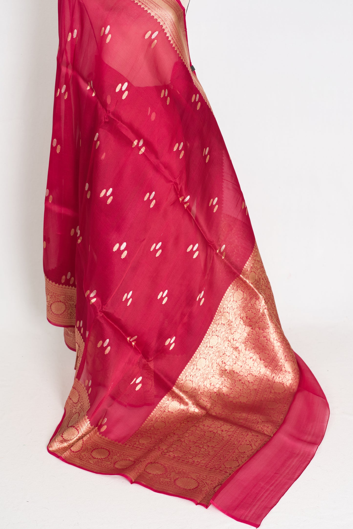 Reddish pink organza Banarasi saree; Silk Mark certified gold zari handloom for weddings. Fast shipping within the USA.