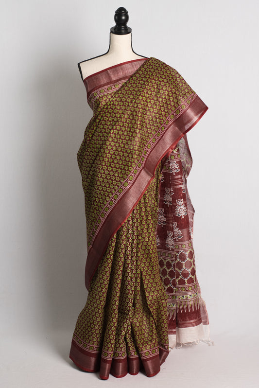Printed Staple Cotton Saree in Green and Maroon.