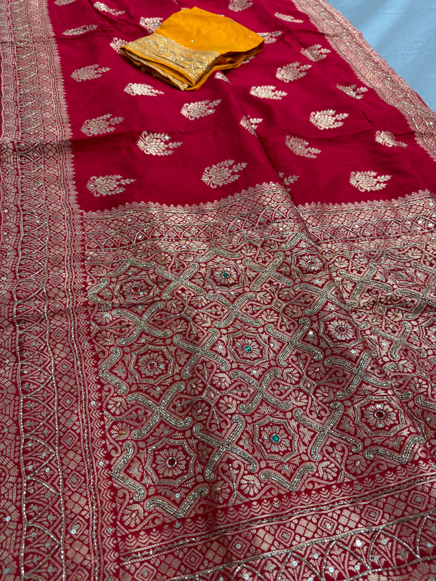 Tamanna : Hand Embroidery Soft Dola Silk Banarasi Saree in Red and Gold