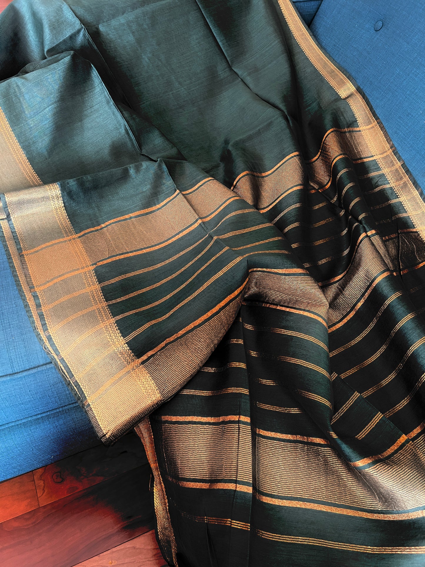 Blended Soft Cotton Silk Maheshwari Saree in Dark Green and Gold.