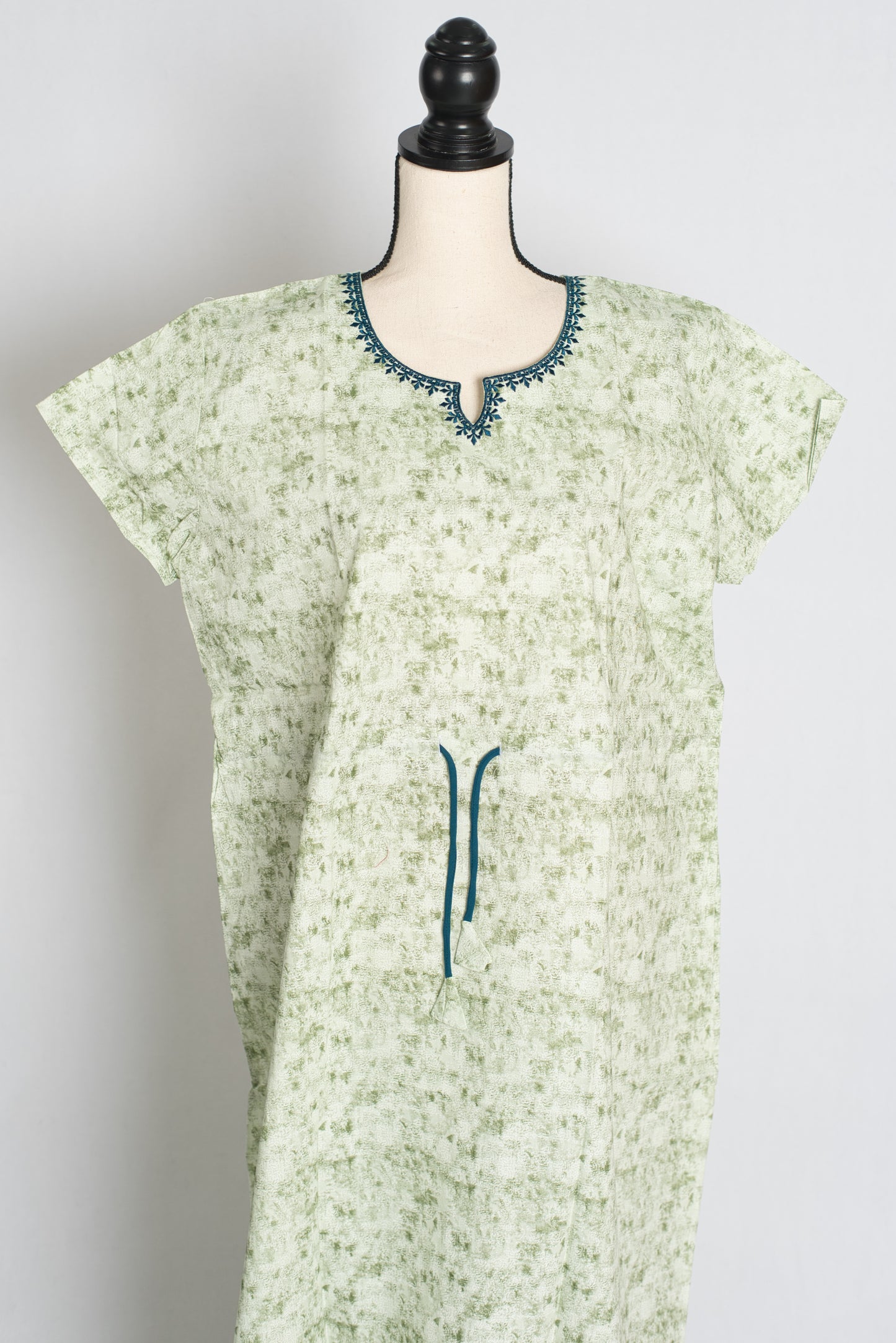 Printed Pure Green Cotton Kaftan Nightwear in Regular Size image 0