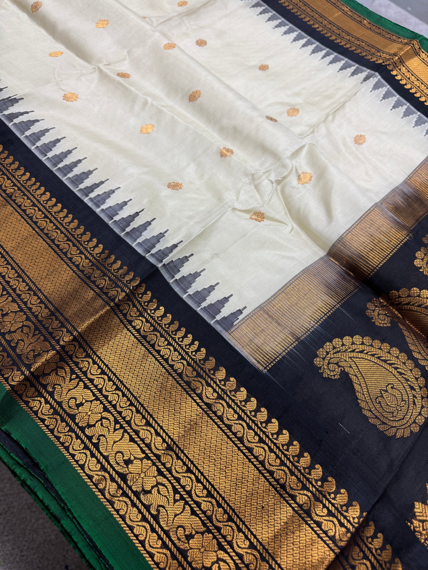 Indira : Silk Mark Certified Gadwal Silk Saree in Cream and Black image 2
