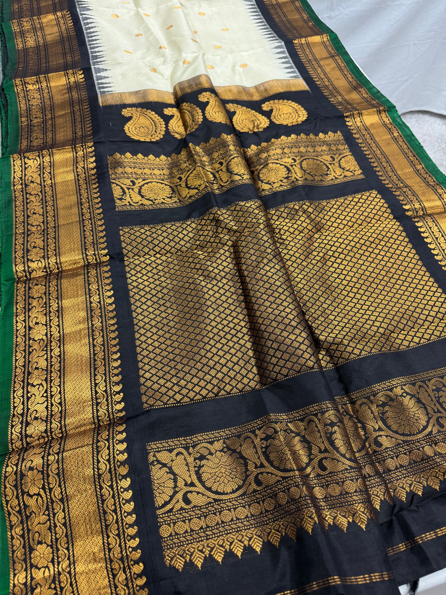 Indira : Silk Mark Certified Gadwal Silk Saree in Cream and Black image 6