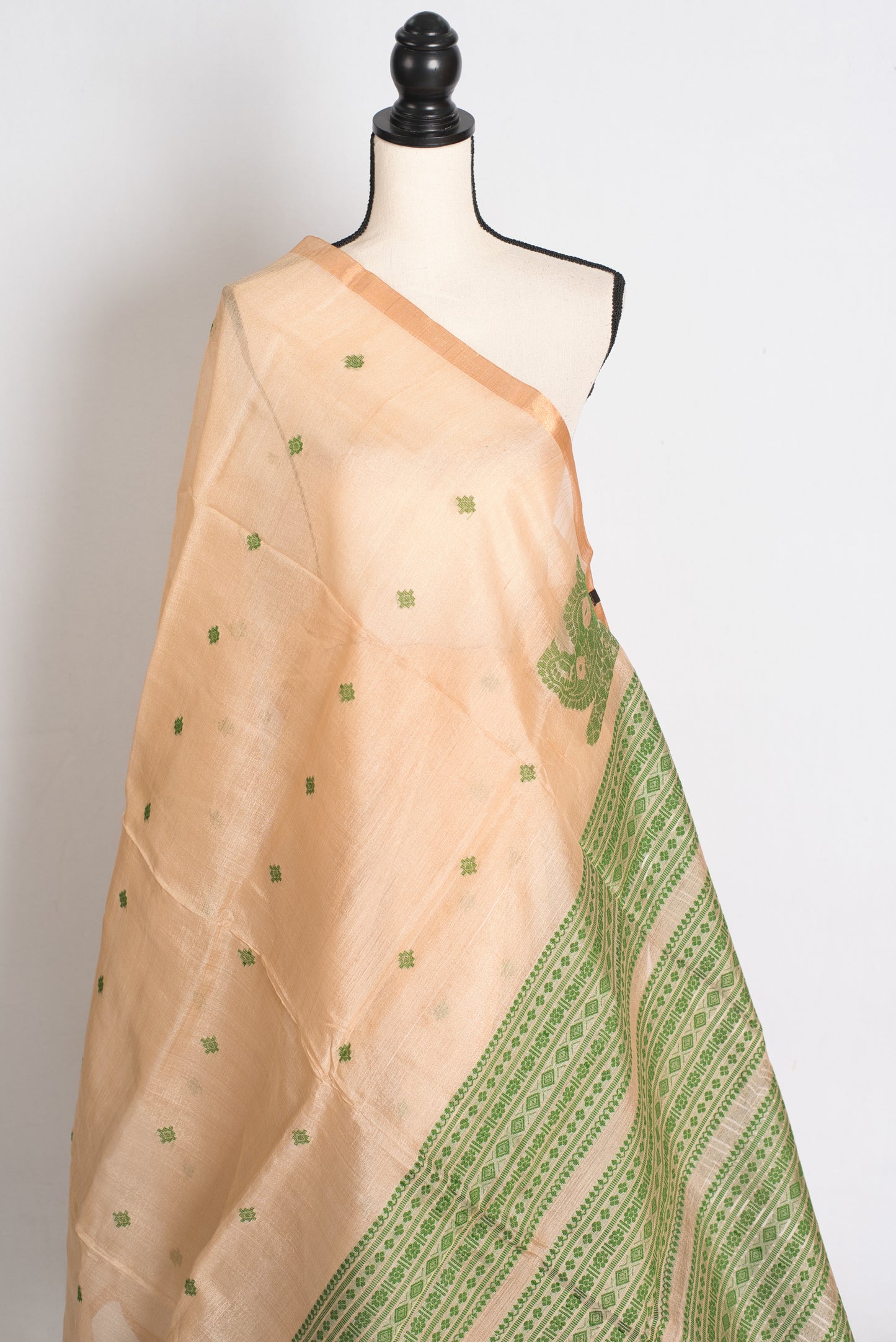 Prerna : Bengal Handloom Tussar Silk Saree in Beige and Green image 4