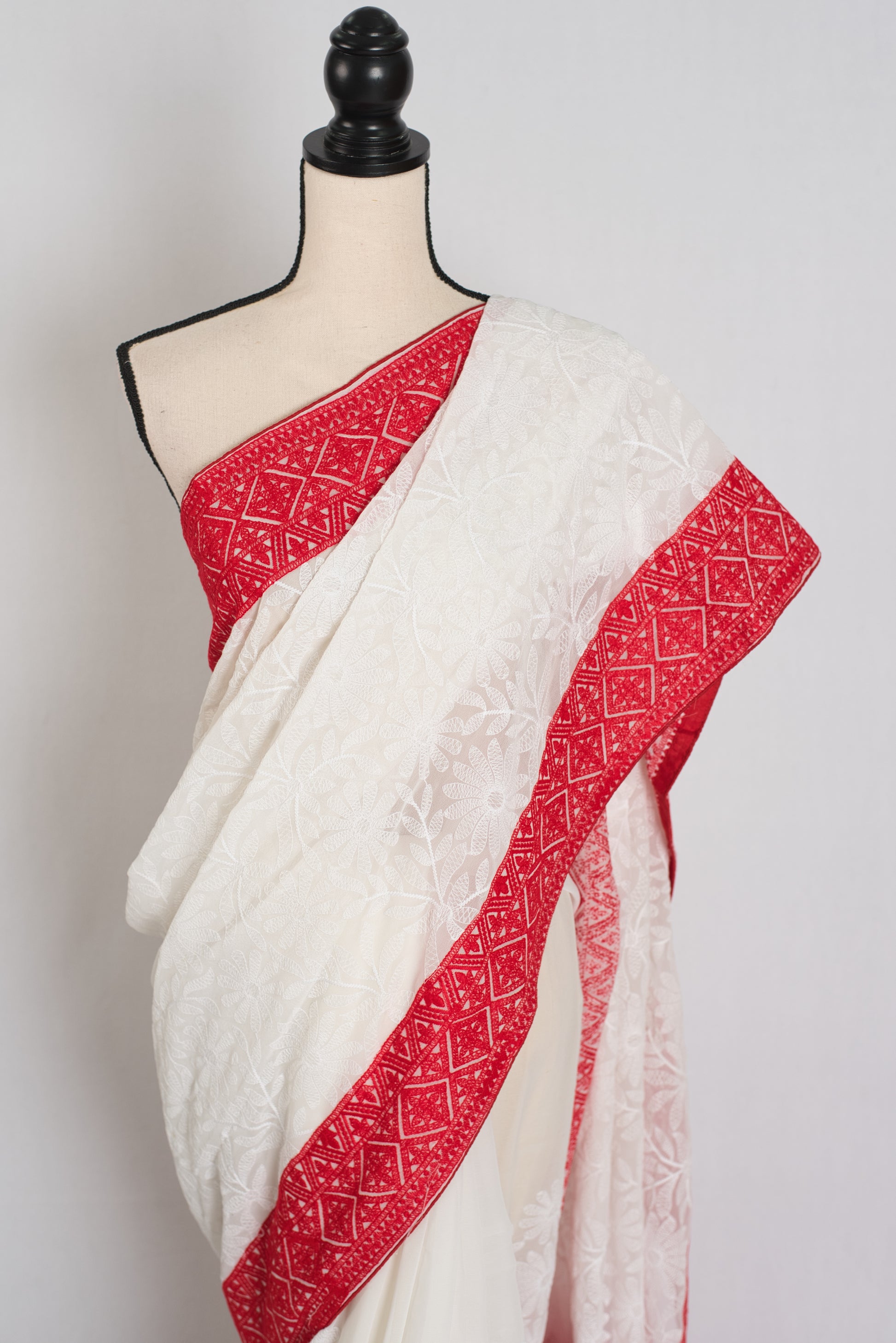 Sakuntala : White and Red Semi Georgette Embroidery Designer Saree image 5