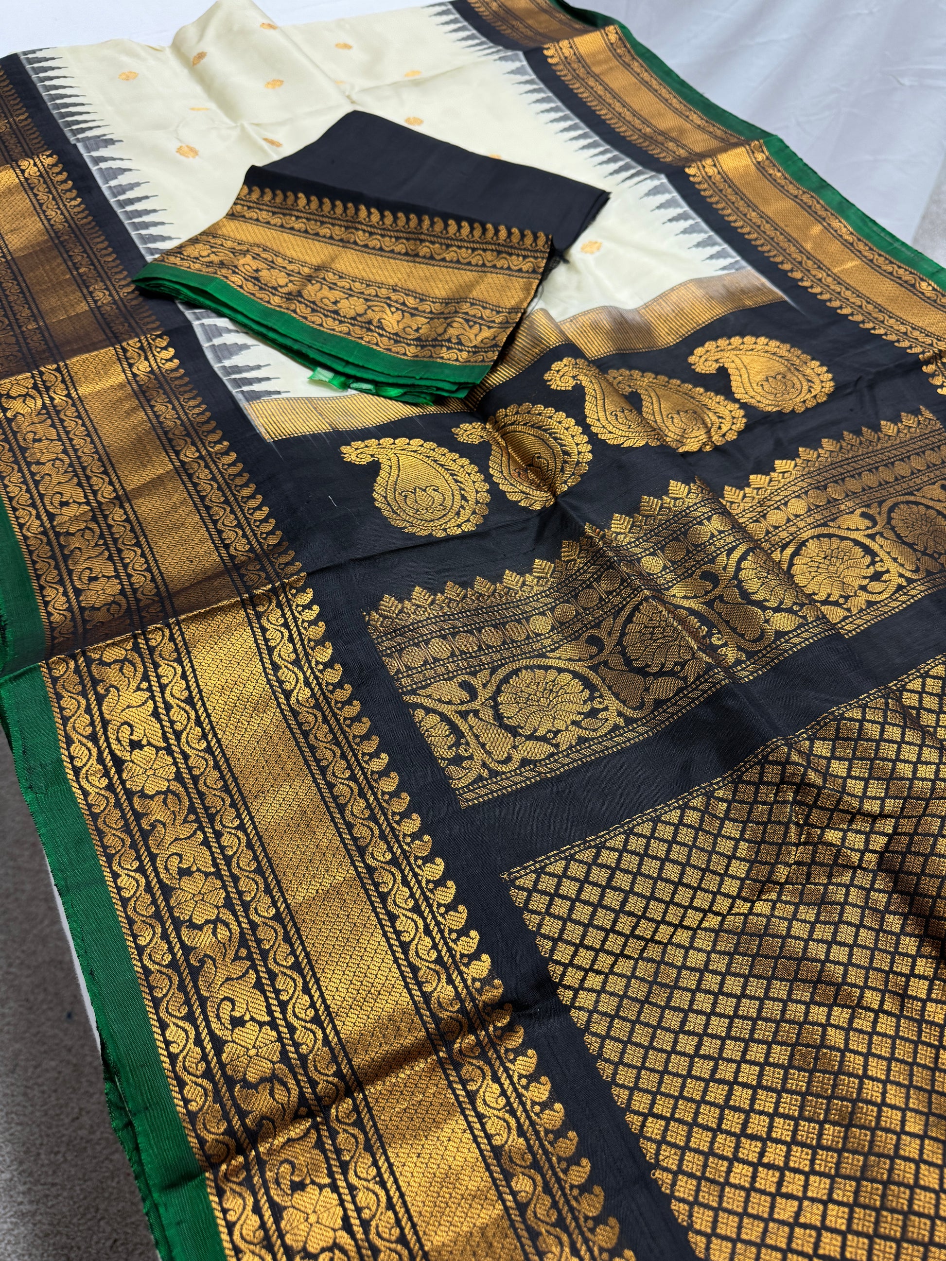 Indira : Silk Mark Certified Gadwal Silk Saree in Cream and Black image 4