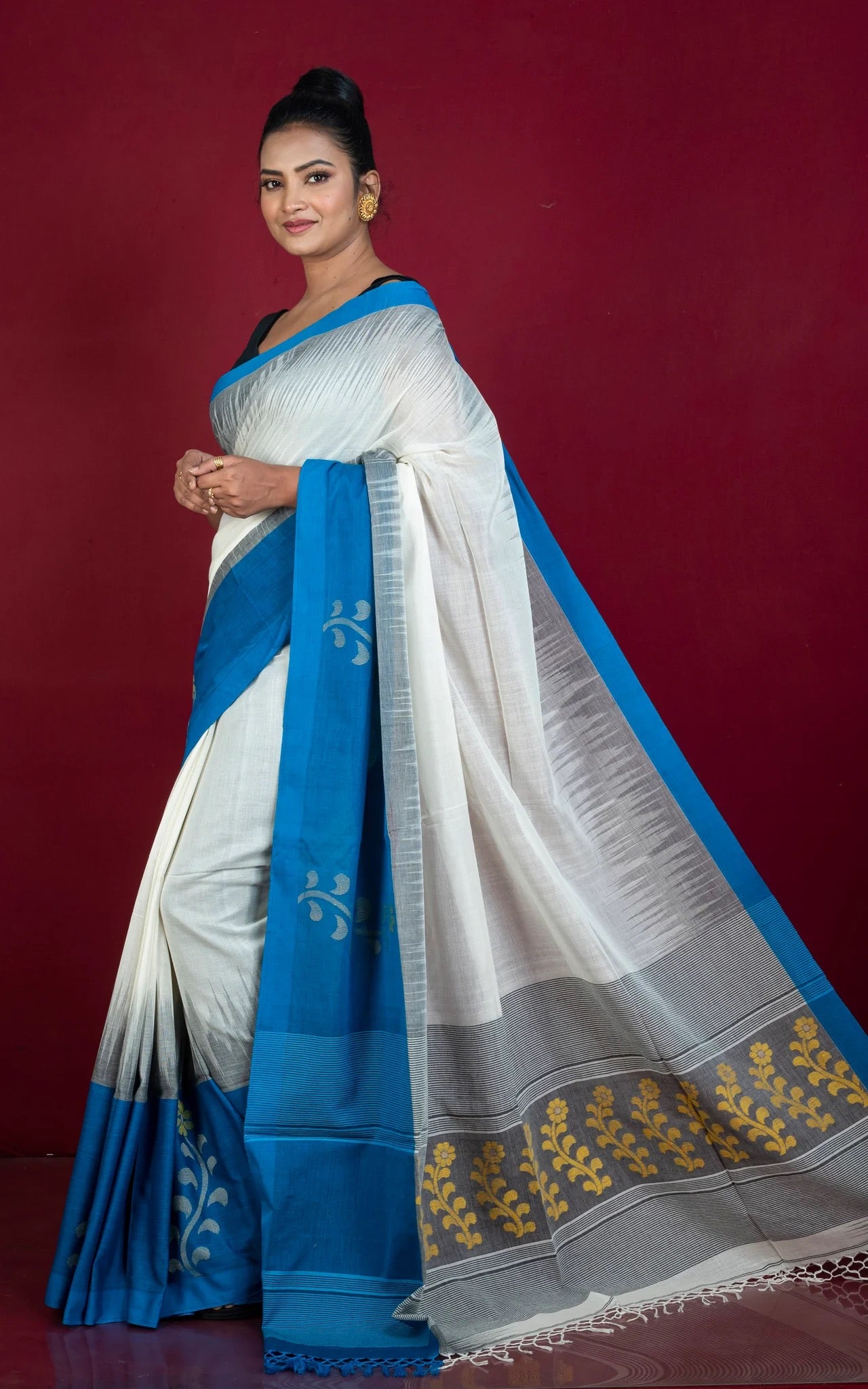 Premium Quality Soft Cotton Saree - Bengali Saree Collection.