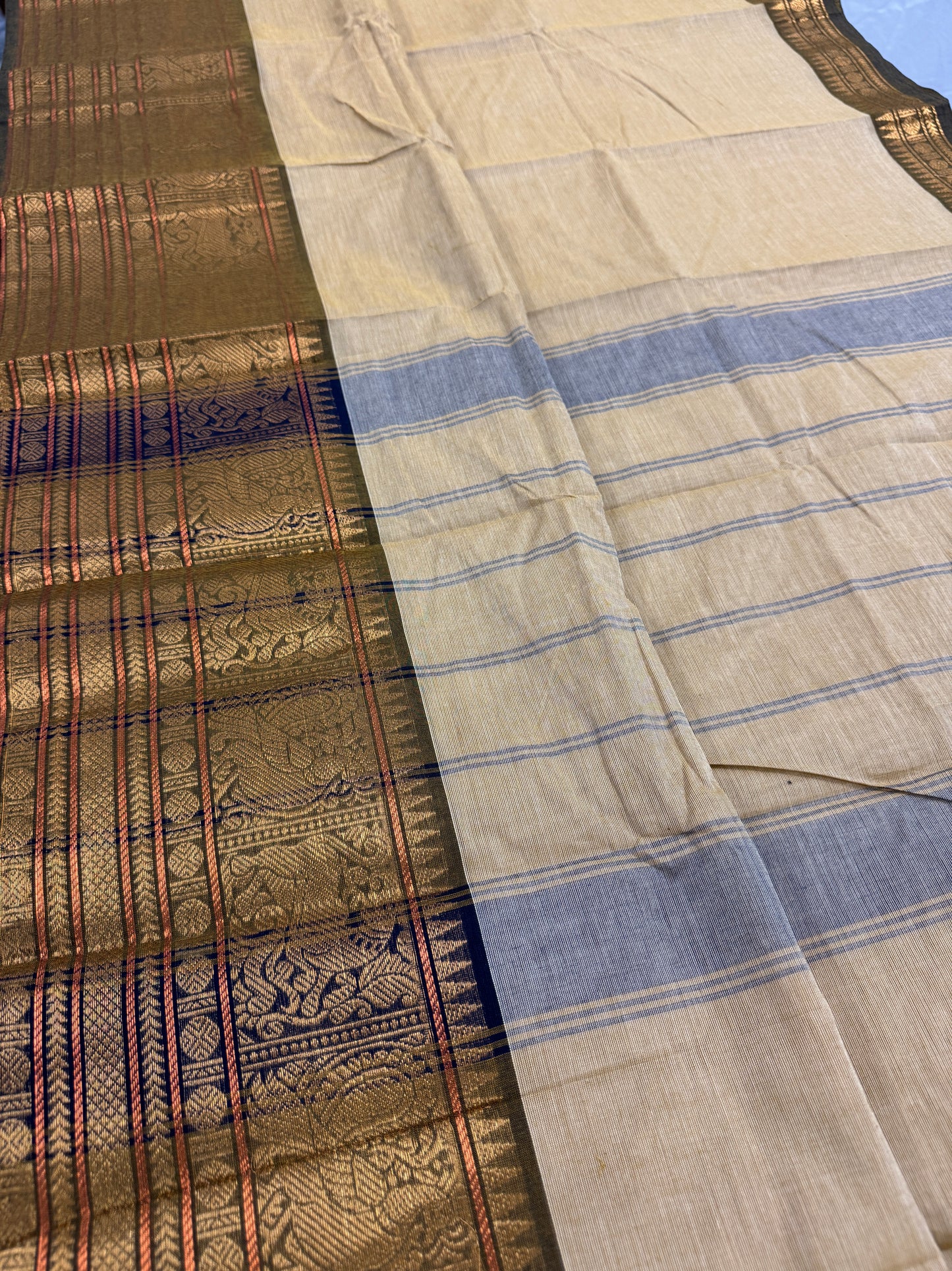 Sanvi : Handwoven Kanchi Cotton Saree in Light Brown and Henna Green image 5