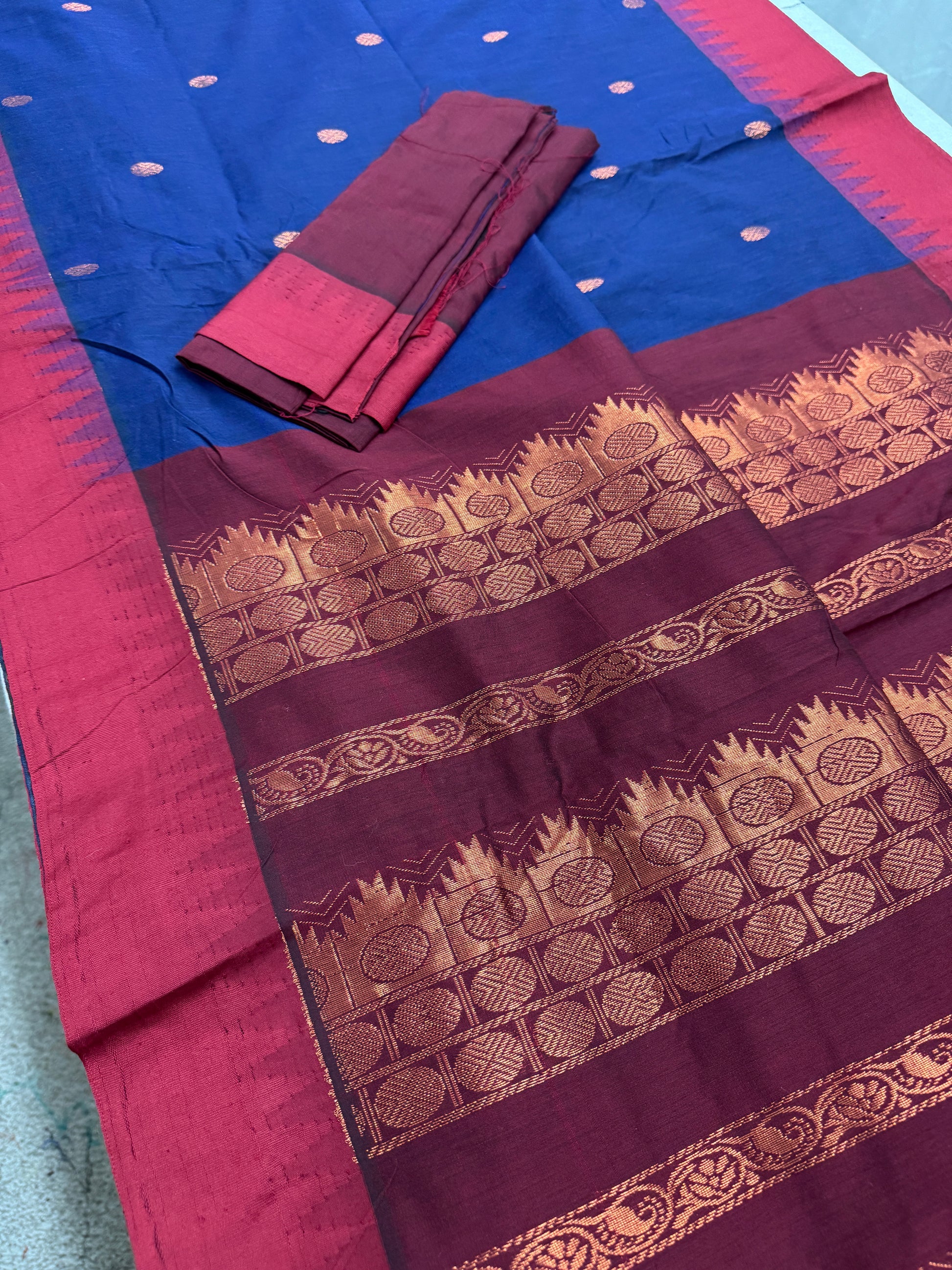 Hema : Blended Cotton Gadwal Saree in Midnight Blue and Dark Red image 1