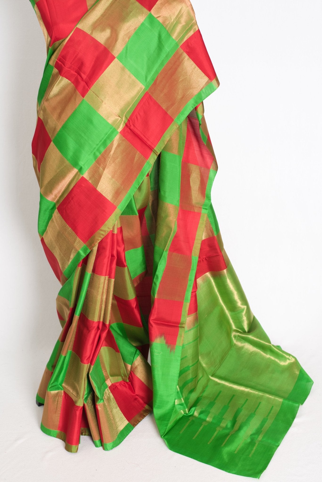 Exclusive Checks Kanjivaram Saree in Red, Green and Gold - Saree Mandi