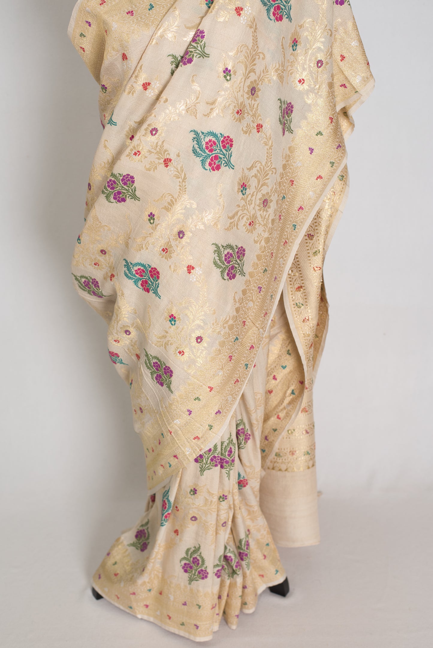 Reena : Beige & Gold Tussar Georgette Banarasi Saree with Minakari Floral Jaal image 6