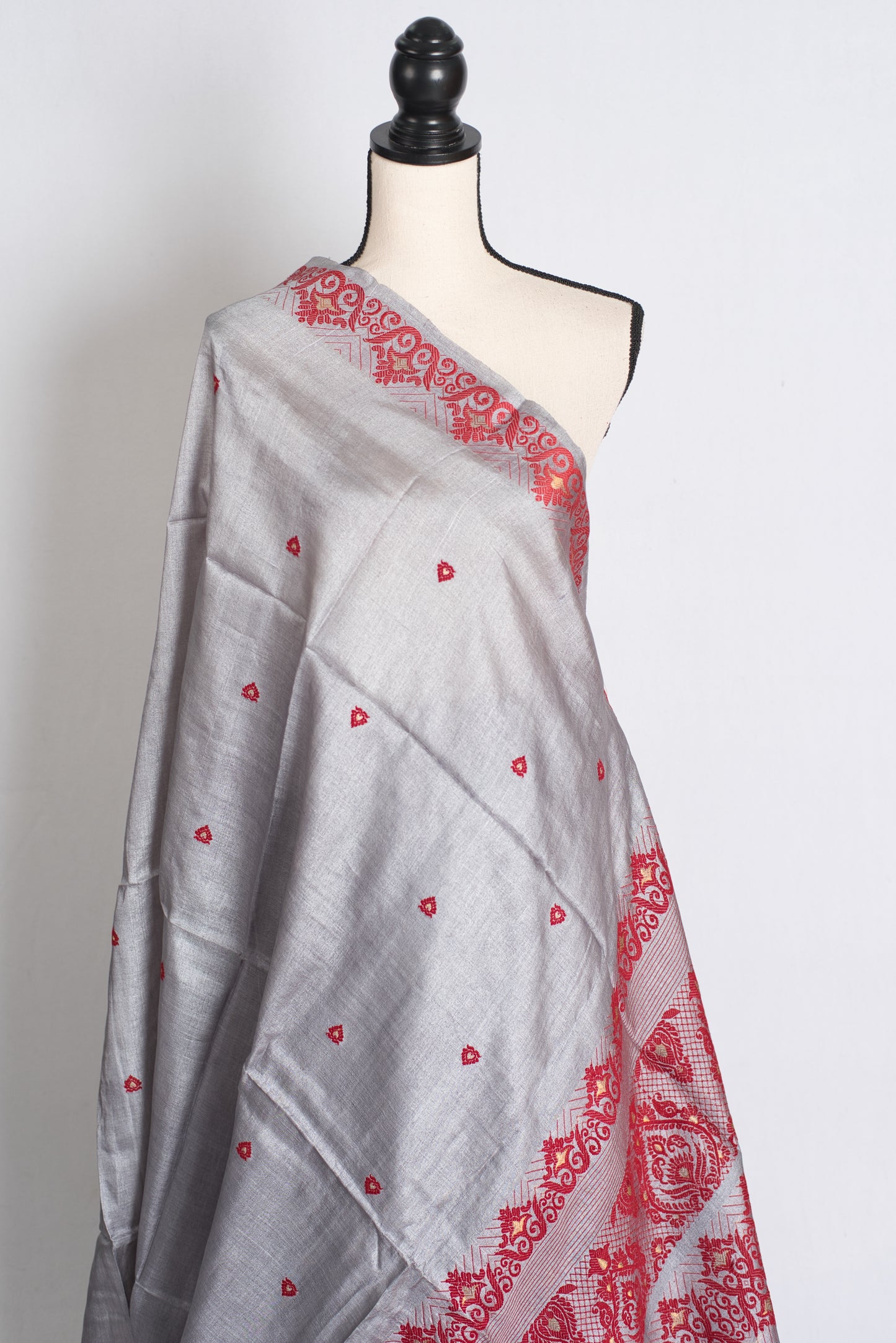 Meera : Bengal Tussar Silk Saree in Steel Gray and Red image 4