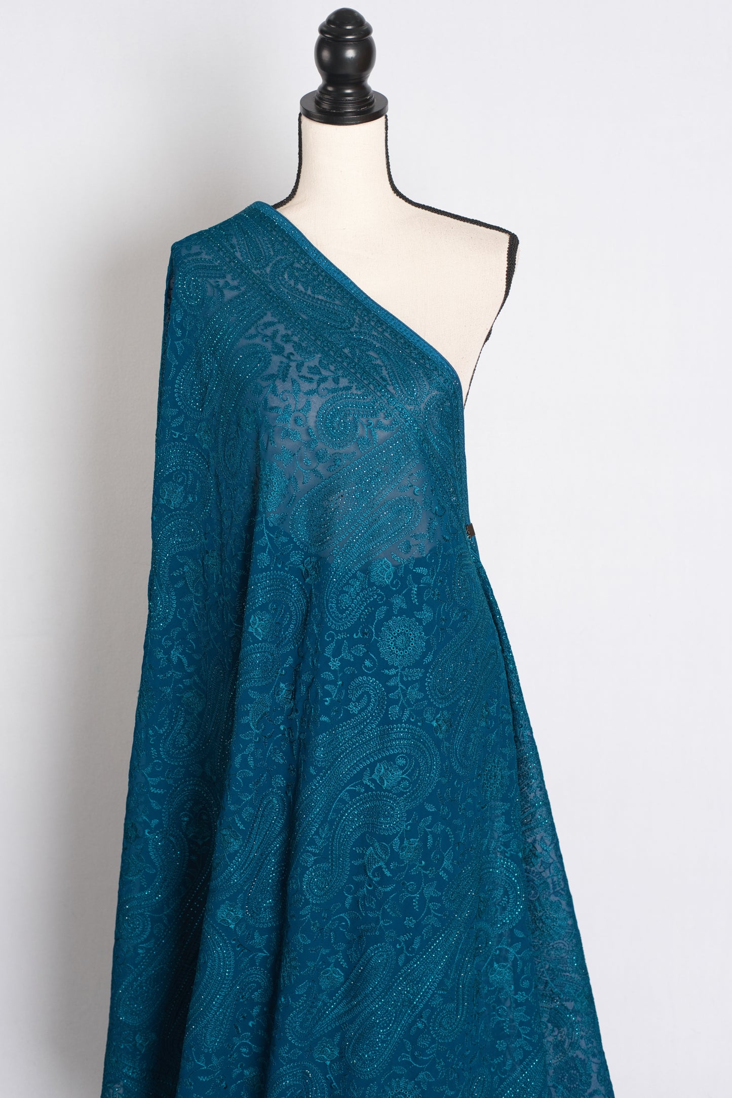 Neelakshi - Blue Kashmiri Embroidered Georgette Saree image 4