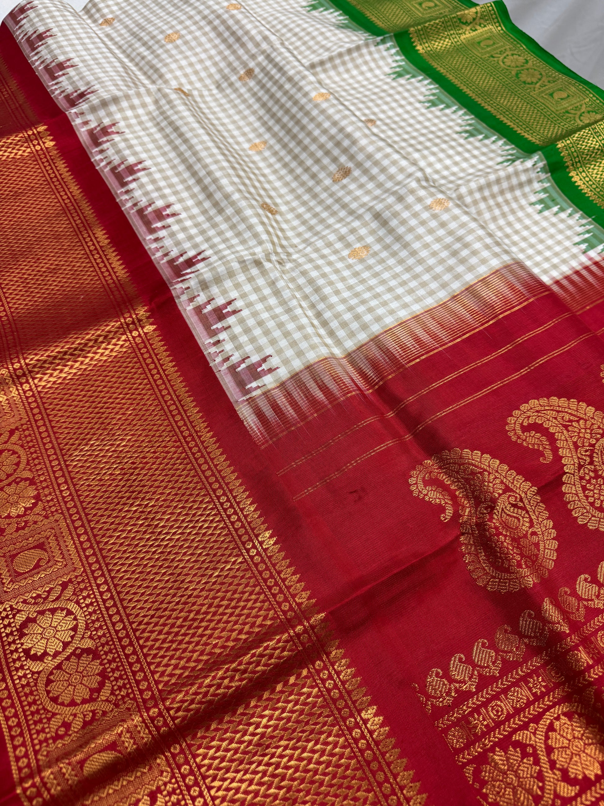 Rajashri : Silk Mark Certified Maharani Ganga Jamuna Kanji Gadwal Silk Saree image 2