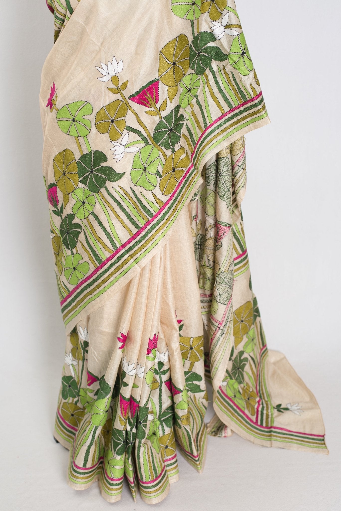 Mitra: Hand Embroidery Kantha Stitch Pure Gachi Tussar Silk Saree - Saree Mandi