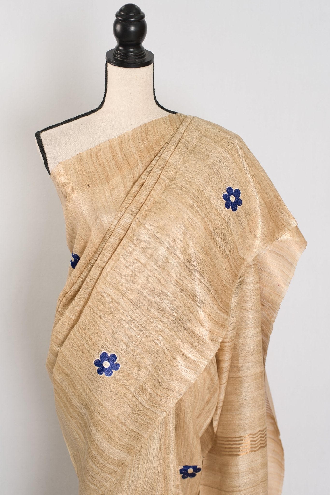 Sohini: Beige Gicha Tussar Saree | Floral Embroidery | Contemporary Handloom - Saree Mandi