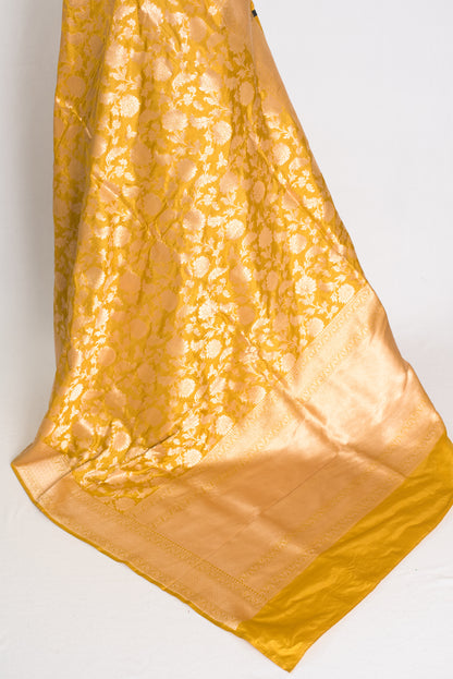 Sona: Silk Mark Certified Golden Yellow and Gold Bridal Banarasi Silk Saree image 4