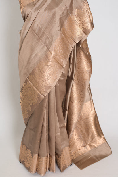 Mandar | Metallic Brown & Gold Silk Mark Certified Katan Banarasi Saree image 5