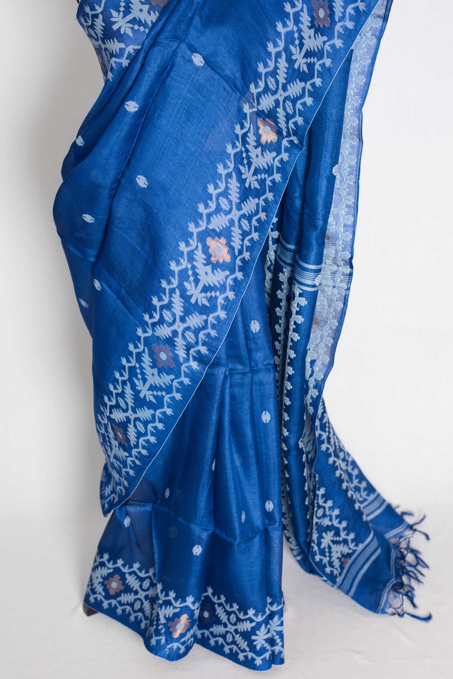 Jamini Royal Blue Bengal Tussar Jamdani Silk Saree | Silk Mark Certified image 5