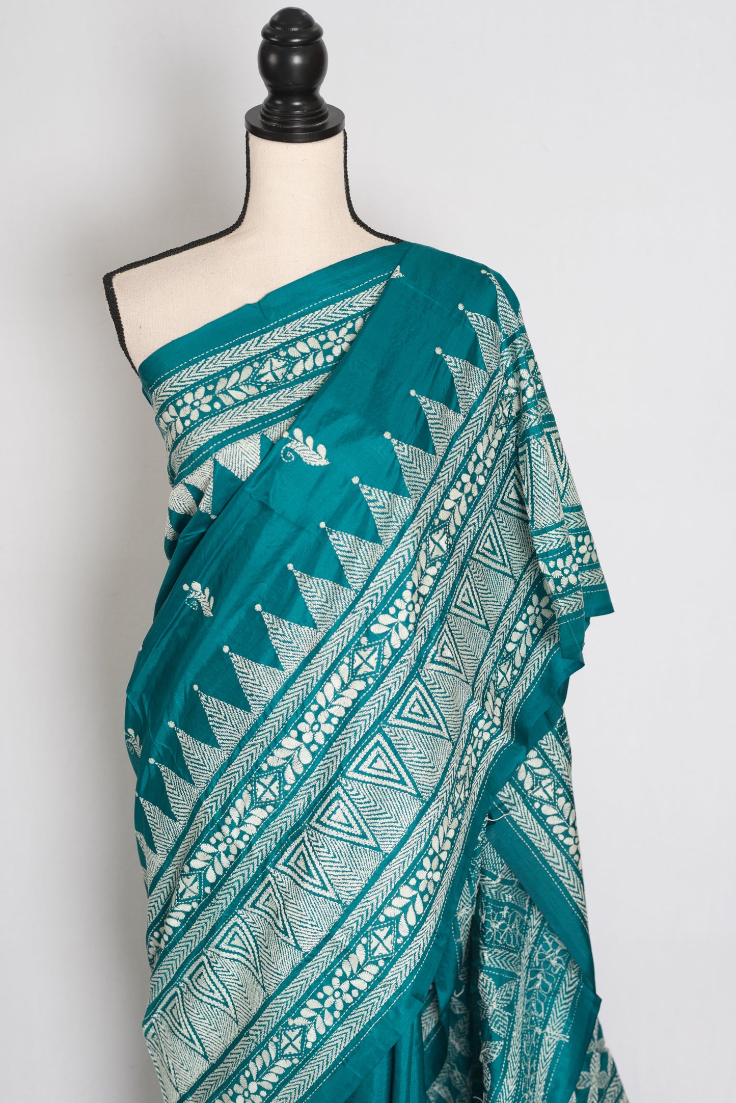 Keya : Green Pure Silk Kantha Saree with 40 Size Ready Stitched Blouse image 5